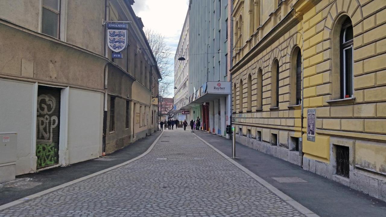 Bit Apartments Ljubljana Buitenkant foto